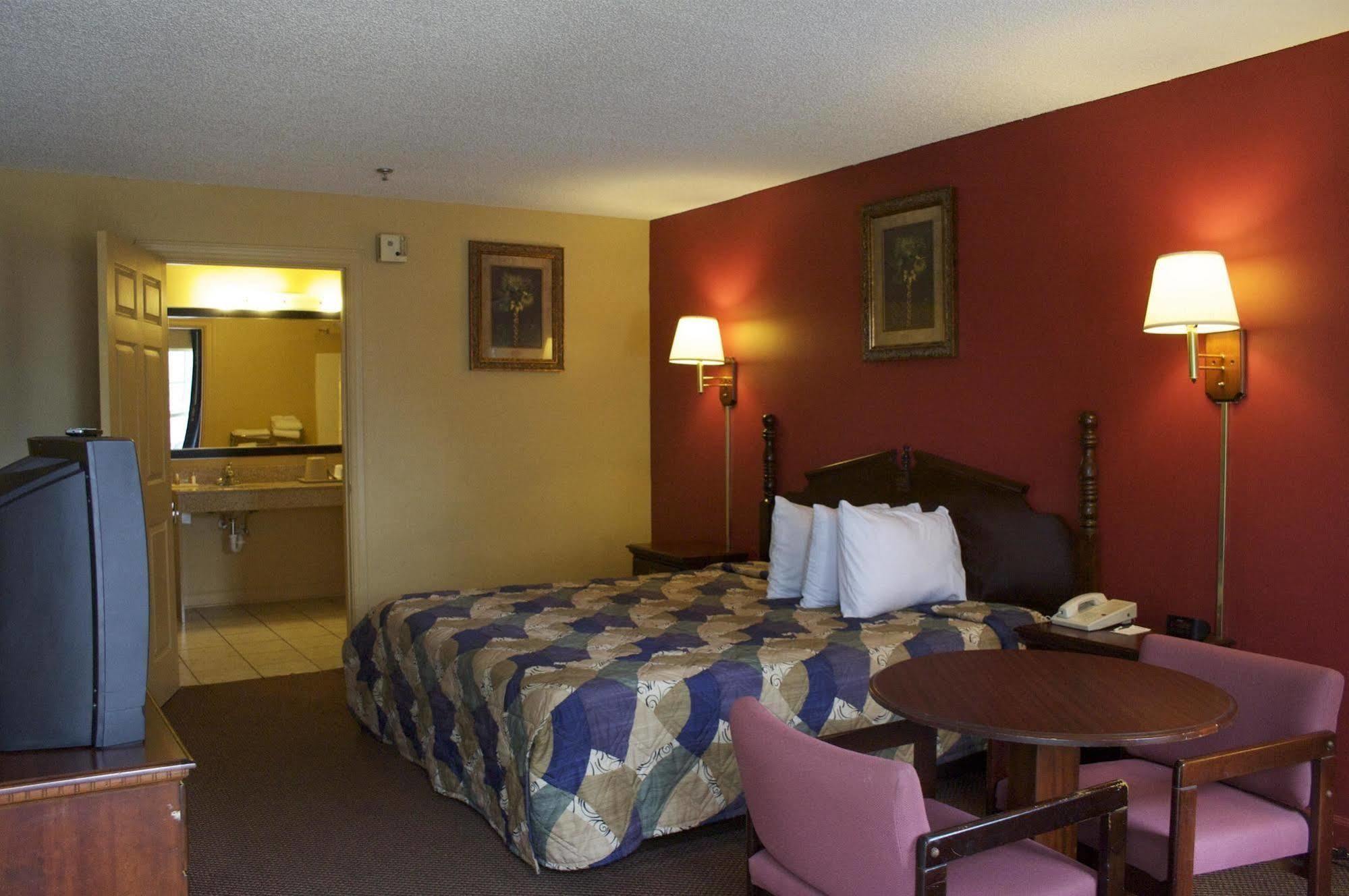 Motel Glennville Inn